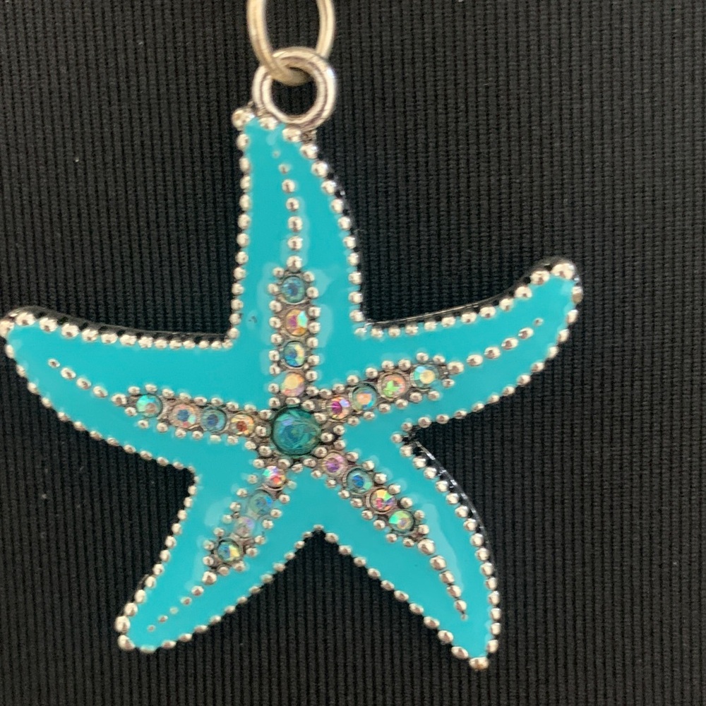 NWOT Turquoise Starfish Pendant Necklace. - Picture 3 of 5